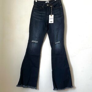 NWT  YMI Women's Blue High Rise Flared Jeans Size 9 /29”